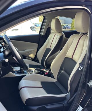 Mazda2 1.5 SKYACTIV 90 Ch SELECTION - Si&egrave;ges chauffants - Affichage 2017 occasion 44220 Cou&euml;ron