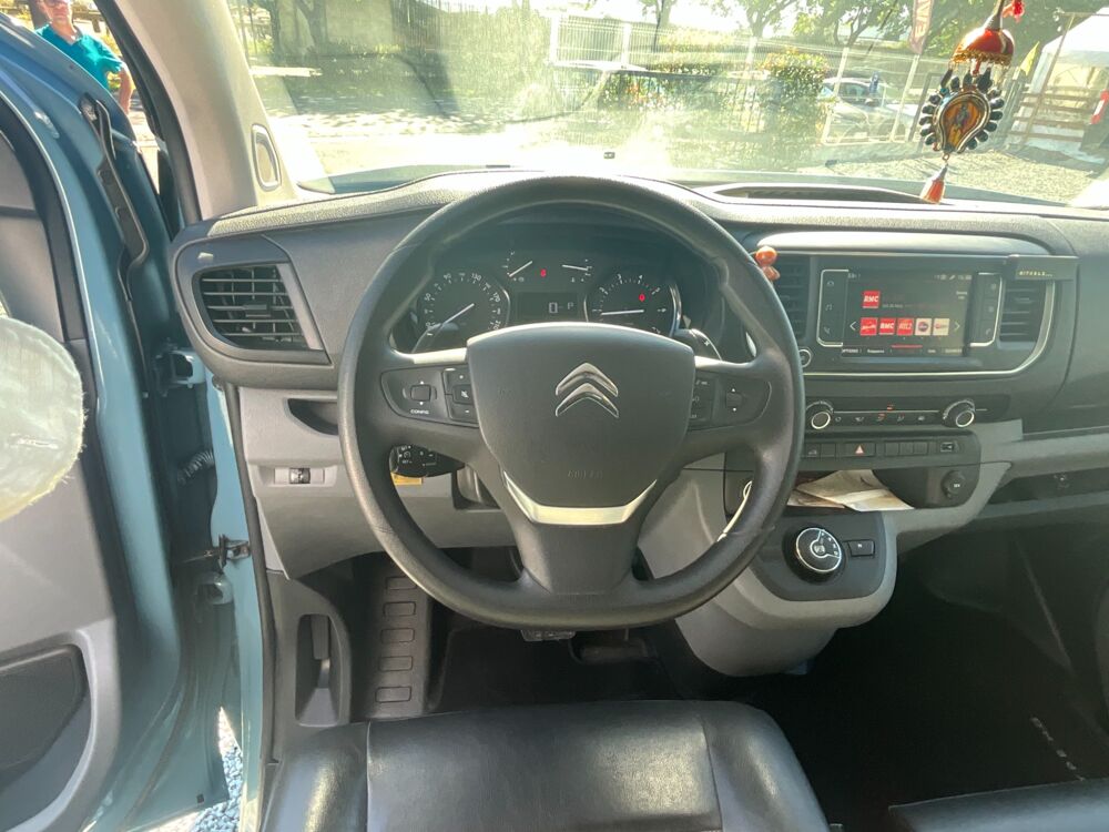 Jumpy FOURGON 2.0 BLUEHDI 175 XS L1 / ENTRETIENS CITROEN / KIT TYP 2022 occasion 17000 La Rochelle