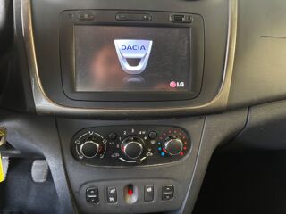 Sandero 1.5 DCI 90 Ch -STEPWAY - DISTRIBUTION OK 2015 occasion 79000 Niort
