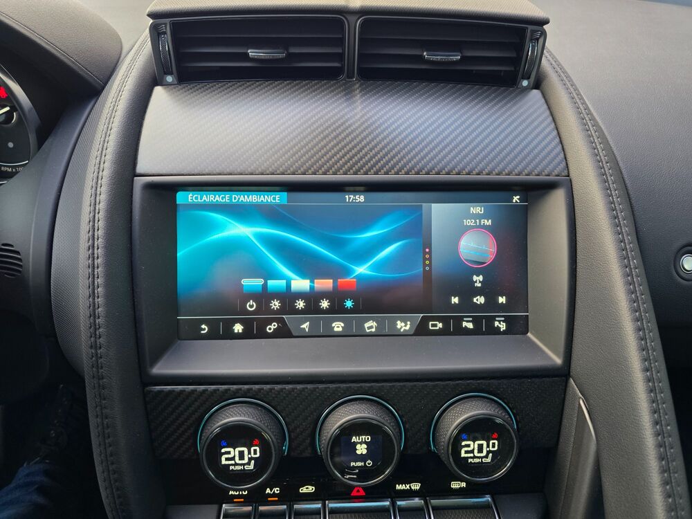 F-Type 3.0 V6 SURALIMENTE 380ch R-DYNAMIC AWD MERIDIAN/TOIT PANORAM 2018 occasion 68170 Rixheim
