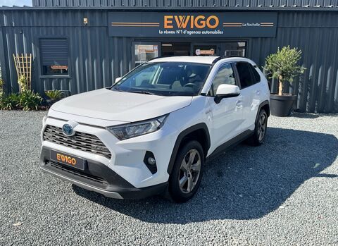 Toyota RAV 4 2.5 222H 175 HYBRID FULL-HYBRID ACTIVE 4X2 / Premi&egrave;re main / 2021 occasion La Rochelle 17000