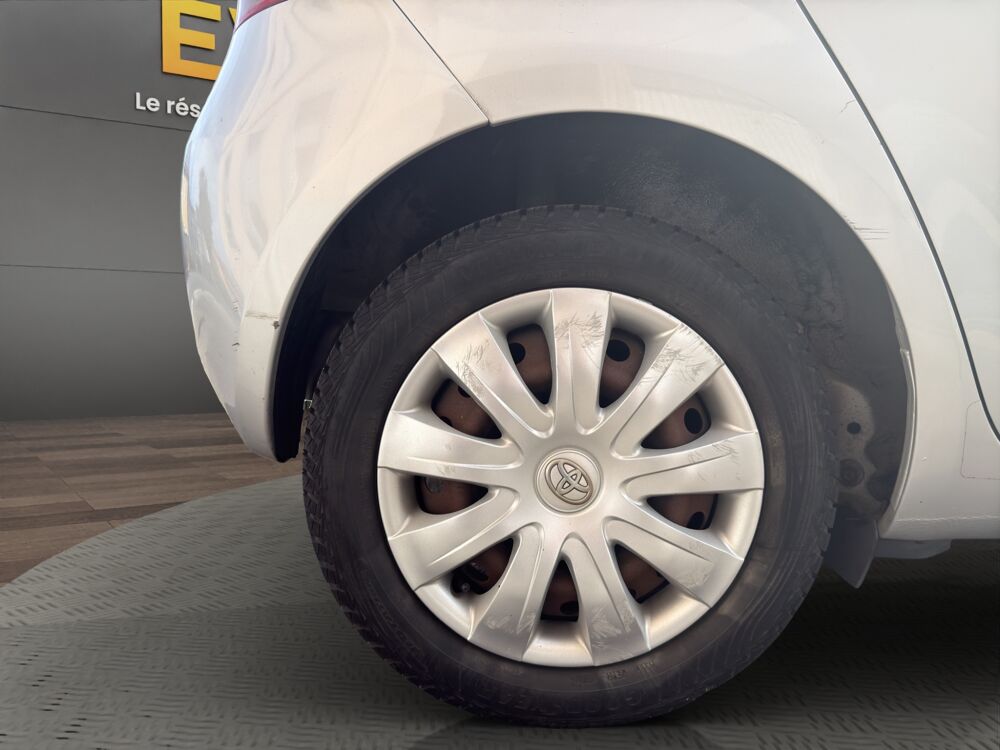 Yaris 1.3 VVTI 85 LUNA PACK - entretien constructeur complet - Dis 2008 occasion 68000 Colmar