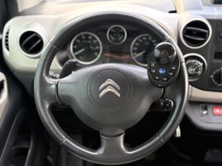 Berlingo GENERATION-II MULTISPACE 1.6 HDI 90 CH SPECIAL BVA / ATTELAG 2014 occasion 47000 Agen