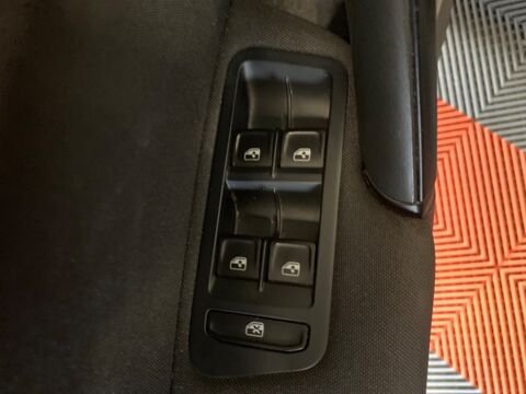 Golf 1.6 TDI 90 BLUEMOTION CONFORT LINE 2016 occasion 76190 &Eacute;calles-Alix