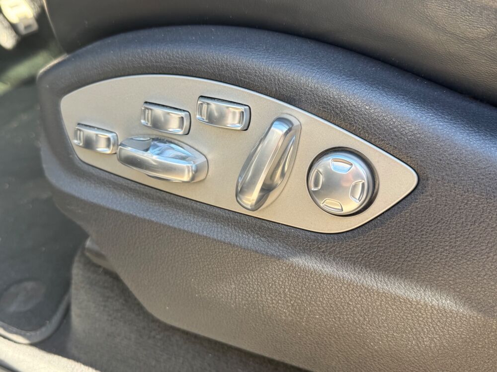 Cayenne 4.8 TURBO 520ch TIPTRONIC-S - TELECOMMANDE CHAUFFAGE DISTANC 2015 occasion 69420 Ampuis