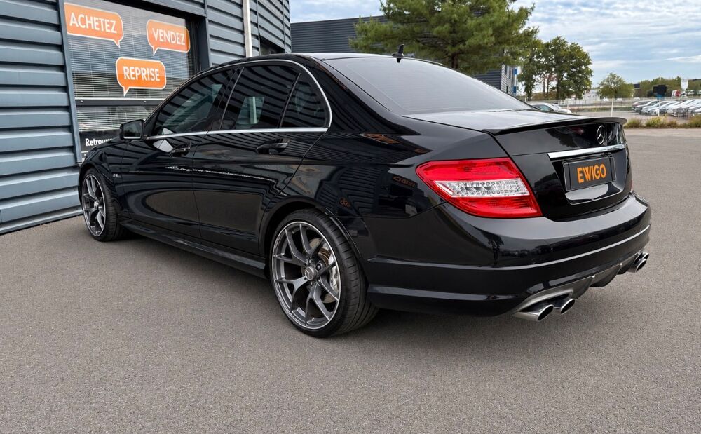 Classe C C63 AMG W204 457ch - Pack Performance - Carbone - Toit ouvra 2009 occasion 44220 Cou&euml;ron