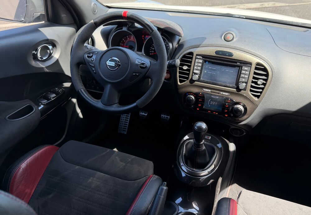 Juke (2) 1.6 DIG-T 218 NISMO RS + CAMERA AR/360&deg; + ACCES MAINS LI 2016 occasion 97410 Saint-Pierre