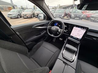 Espace 1.2 E-TECH 200Ch FULL-HYBRID 1.7KWH ESPRIT ALPINE - BVA - 7 2024 occasion 27000 &Eacute;vreux