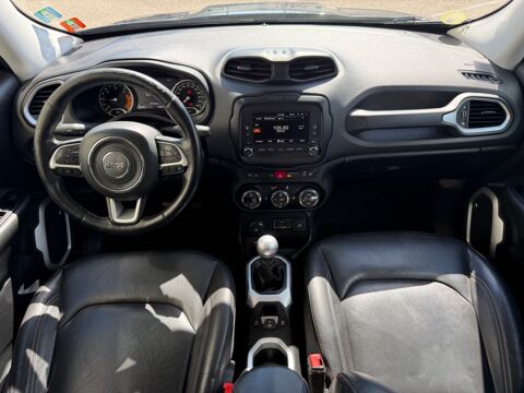 Renegade 2.0 140ch LIMITED AWD 4X4 / Enorme entretiens / SON BEATS/Vo 2016 occasion 69420 Ampuis