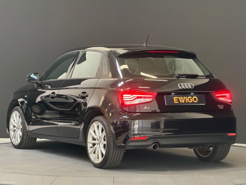 A1 SPORTBACK 1.0 TFSI 95ch ULTRA S-LINE 2017 occasion 37100 Tours