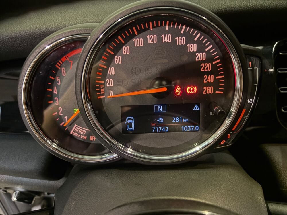 Cooper 1.5 136ch COOPER ESSENTIAL/ RADAR AR/ FEUX LED AUTO 2022 occasion 78125 Gazeran