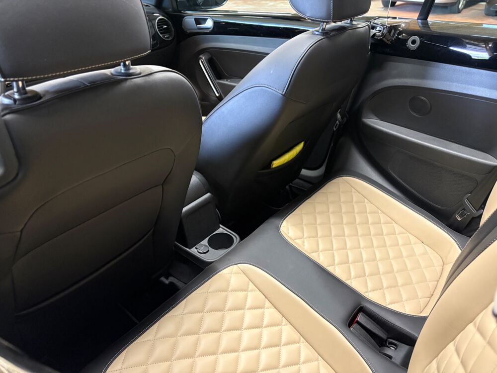 COCCINELLE II CABRIOLET 1.4 TSI 150 CH COUTURE EXCLUSIVE DSG BVA 2015 occasion 69400 Arnas