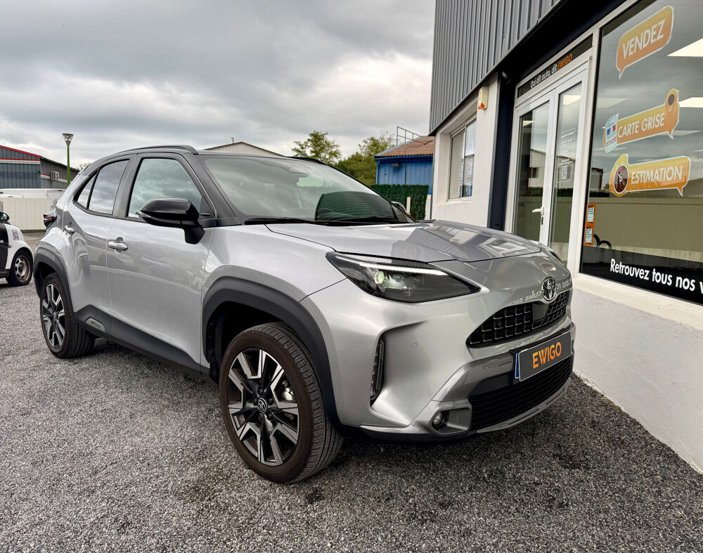 Yaris CROSS 1.5 130h Hybride Trail BVA / 1&egrave;re main / Entretien TOY 2025 occasion 64122 Urrugne