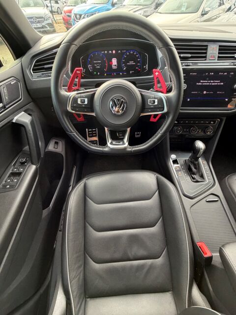 Tiguan BLACK R-LINE 150Ch DSG ORIGINE FR - SUIVI VOLKSWAGEN -TOIT O 2019 occasion 27000 &Eacute;vreux