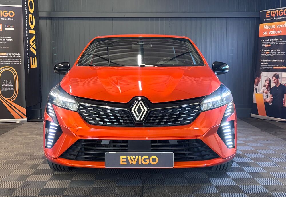 Clio 1.6 E-TECH 145 Ch 90 HYBRID Techno - Entretien RENAULT 2024 occasion 79000 Niort