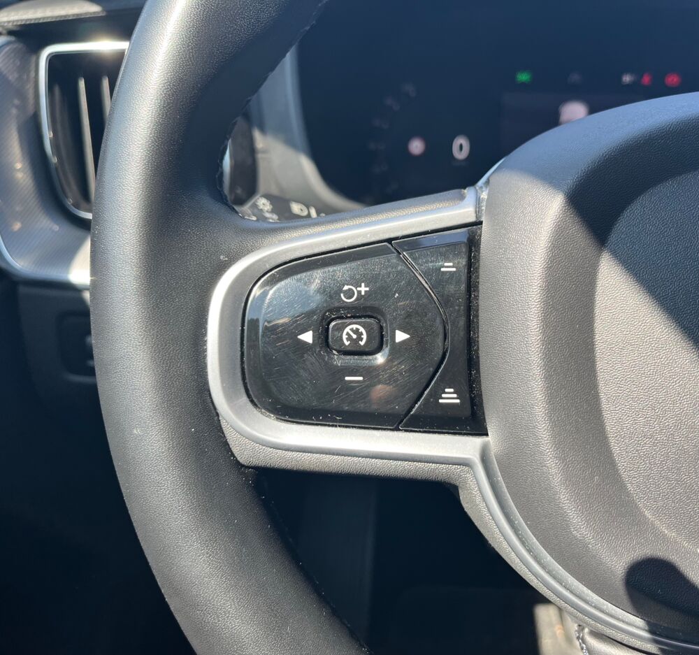 XC60 2.0 T6 R-DESIGN HYBRID PHASE 2 341CH AWD/BVA/TO 2021 occasion 33260 La Teste-de-Buch