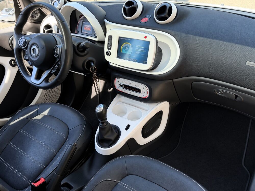 ForFour 90ch PRIME * TOIT PANORAMIQUE*CLIMATISATION 2015 occasion 13009 Marseille