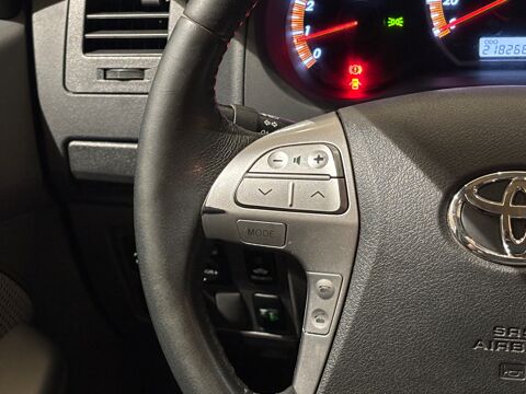 Hilux DOUBLE CABINE 2.5 D4D 145ch LEGENDE - ENTRETIEN TOYOTA 2012 occasion 81990 Puygouzon