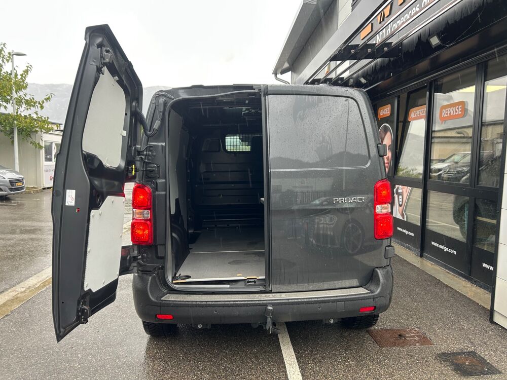 Proace FOURGON 2.0L 140ch H1L1 TECHNO MC24 + ATTELAGE + CARPLAY + C 2025 occasion 38420 Le Versoud