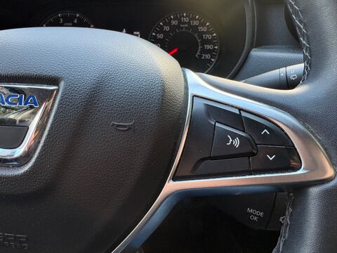 Duster 1.5 DCI 110ch PRESTIGE 4X4 / 4 ROUES MOTRICES - CAM&Eacute;RA DE RE 2018 occasion 76150 Saint-Jean-du-Cardonnay