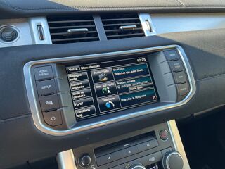 Range Rover Evoque 2.2 ED4 150Ch PURE AVEC PACK TECH 2WD / DISTRIBUTION NEUVE / 2015 occasion 17000 La Rochelle