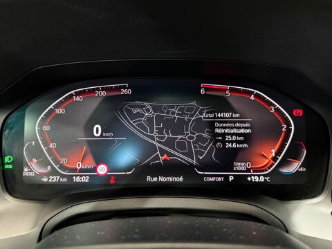 S&eacute;rie 3 2.0 318 D 150 LOUNGE BVA / TOIT OUVRANT / CARPLAY 2020 occasion 29000 Quimper