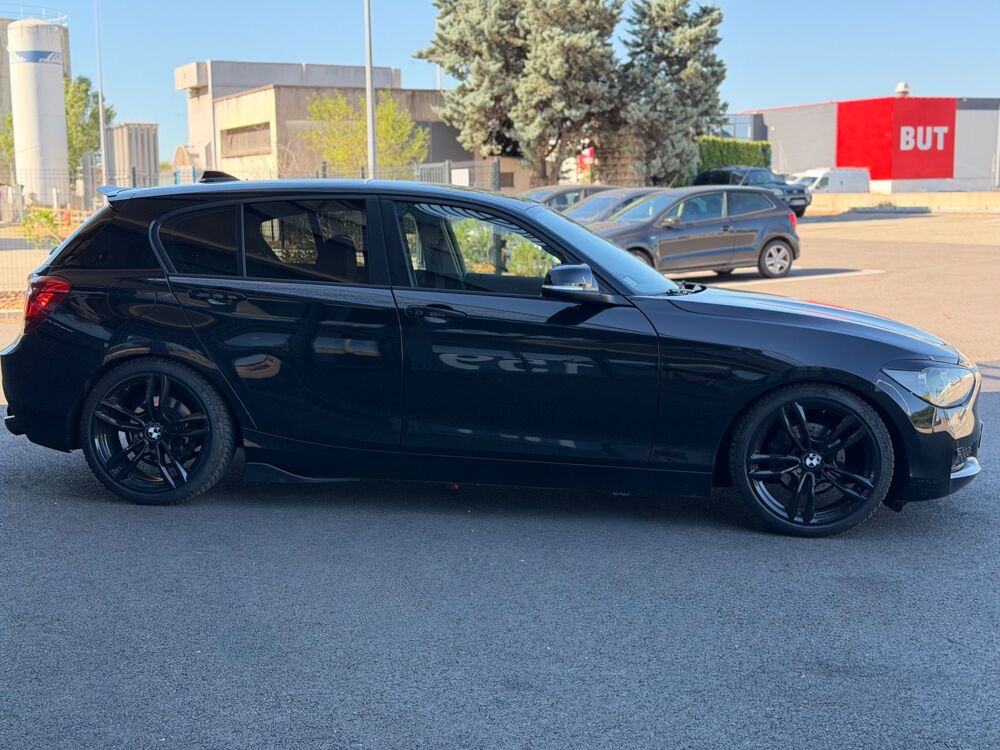 S&eacute;rie 1 1.6 116I F20 136ch SPORT BVA - CARPLAY - ECLAIRAGE D'AMBIANC 2011 occasion 26000 Valence