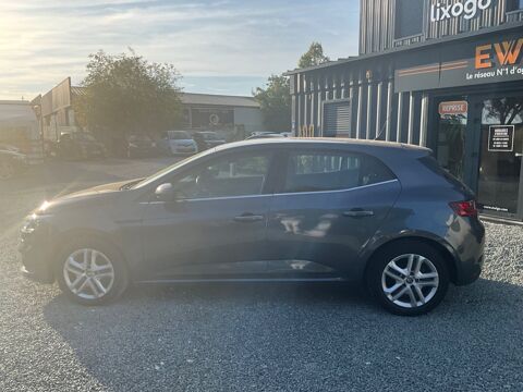 M&eacute;gane 1.5 DCI 110 / Distribution faite / Entretien faite pour la v 2017 occasion 17000 La Rochelle