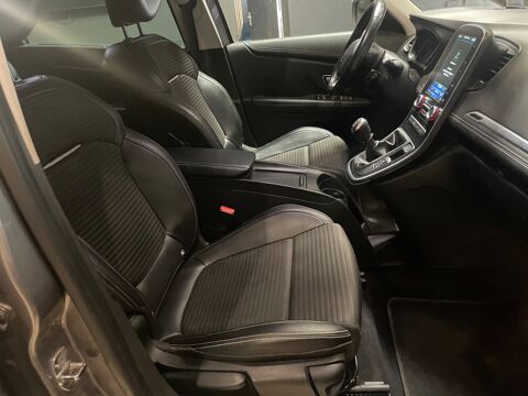 Grand scenic IV 1.5 DCI 110 ECO ENERGY BUSINESS FULL OPTION 2017 occasion 60740 Saint-Maximin