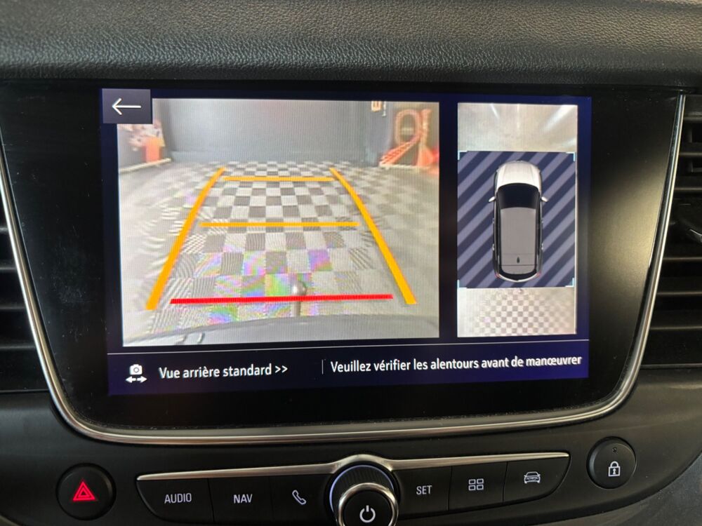 Grandland x 1.6 TD 120 Ch BLUE-INJECTION ELITE NAVI 4X2 BVA START-STOP 2018 occasion 79000 Niort