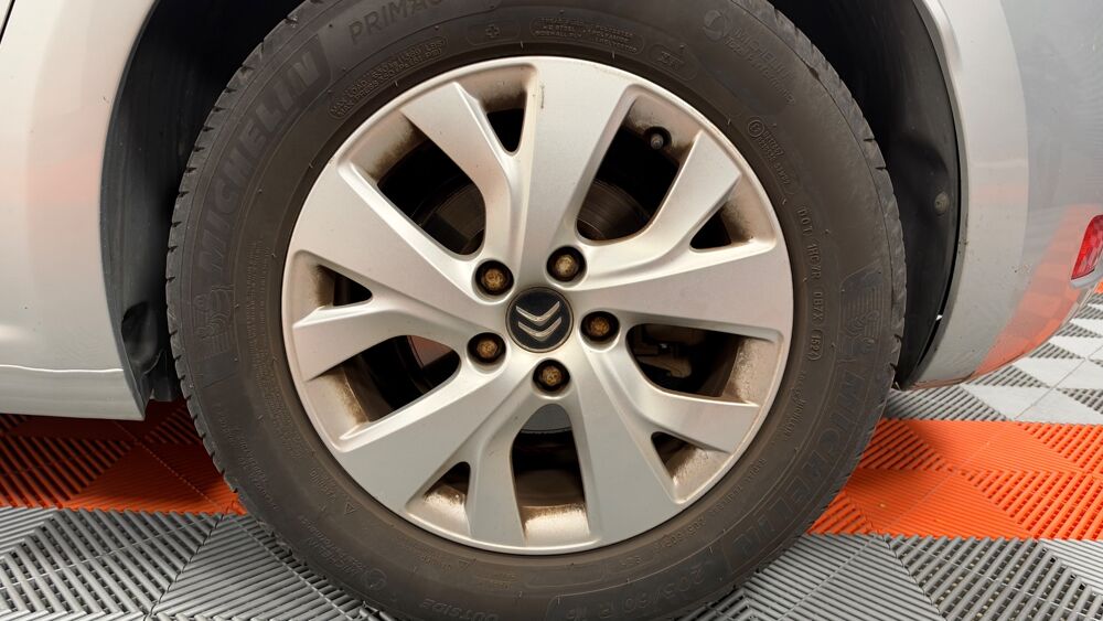 C4 Picasso E-HDI 115ch CONFORT // DISTRIBUTION OK // ATTELAGE 2015 occasion 34430 Saint-Jean-de-V&eacute;das