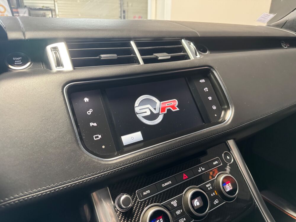 Range Rover V8 5.0 550 CH SVR / ORIGINE FRANCE / TOIT OUVRANT / MERIDIAN 2016 occasion 29000 Quimper