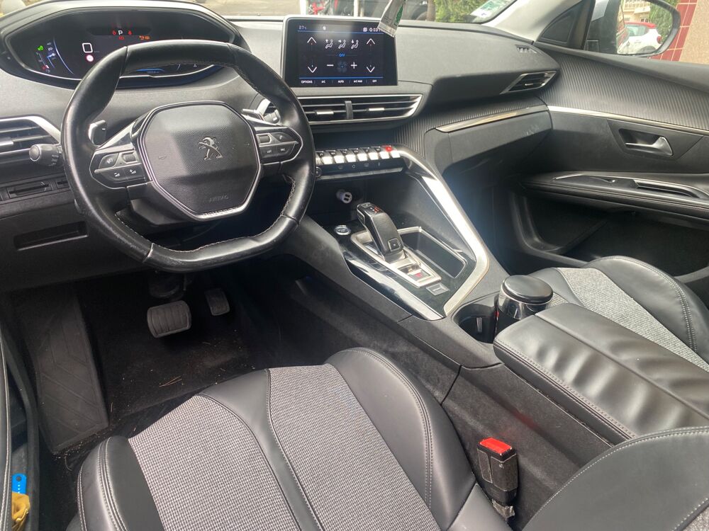 5008 GENERATION-II 1.6 THP 165CH ALLURE *CAMERA 360* ATTELAGE*CAR 2019 occasion 13009 Marseille