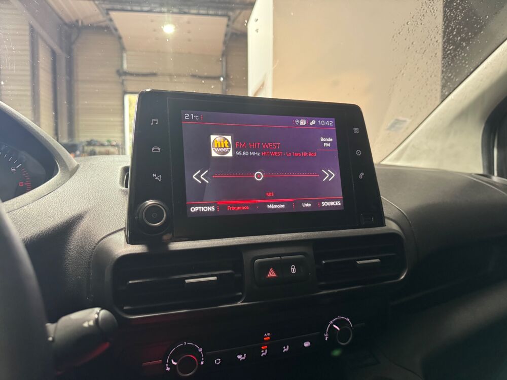 Partner L1 1.5 100 CV / TVA R&Eacute;CUP&Eacute;RABLE / CARPLAY / REGULATEUR / RAD 2020 occasion 29000 Quimper