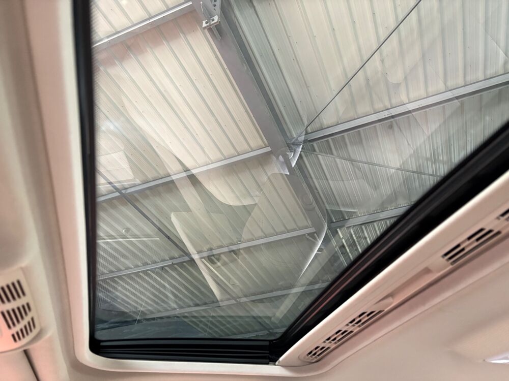 S&eacute;rie 3 2.0 318 D 150 CH LUXURY / TOIT OUVRANT / RADARS AV & AR / SI 2016 occasion 29000 Quimper
