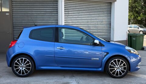 Clio III (2) 2.0 16V 203 RS GORDINI + 1ere MAIN FR + FUTUR COLLEC 2011 occasion 54000 Nancy