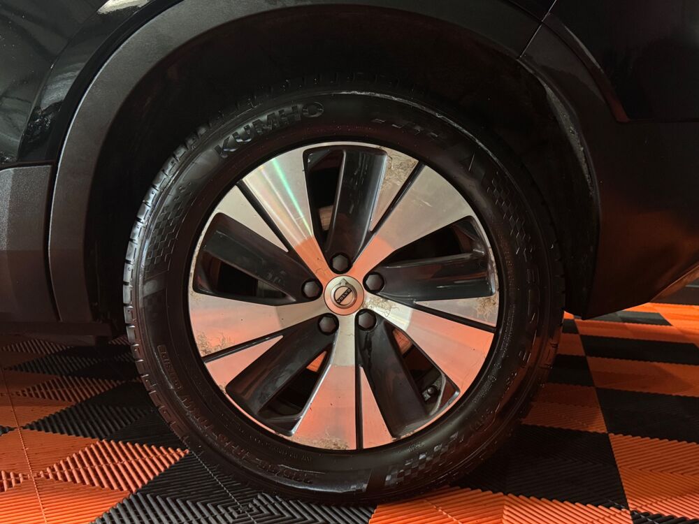 XC40 T5 261 CH RECHARGE HYBRID BUSINESS 2WD DCT / CAMERA DE RECUL 2020 occasion 29000 Quimper