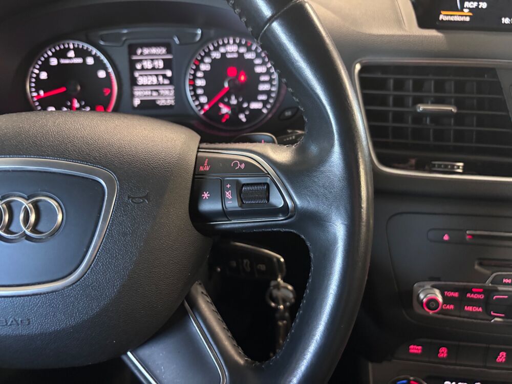 Q3 1.4 COD TFSI 150 Ch AMBIENTE S-TRONIC BVA 2016 occasion 79000 Niort