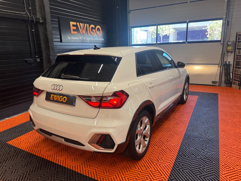 A1 CITYCARVER ALLSTREET 1.0 30 TFSI 110 ADVANCED S-TRONIC BVA 2023 occasion 83600 Fr&eacute;jus