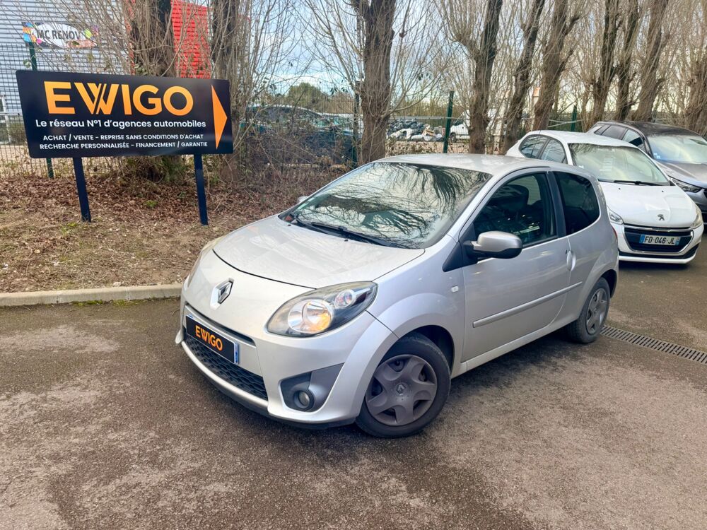 Twingo 1.2 LEV 75 NIGHT DAY - DISTRIBUTION A JOUR - CLIMATISATION - 2011 occasion 76150 Saint-Jean-du-Cardonnay