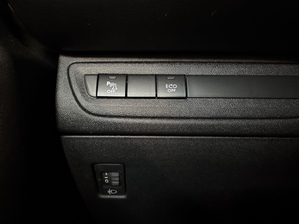 208 GENERATION-I 1.5 BLUEHDI 100ch SIGNATURE 1ERE MAIN/ CARPLAY/ 2018 occasion 78125 Gazeran