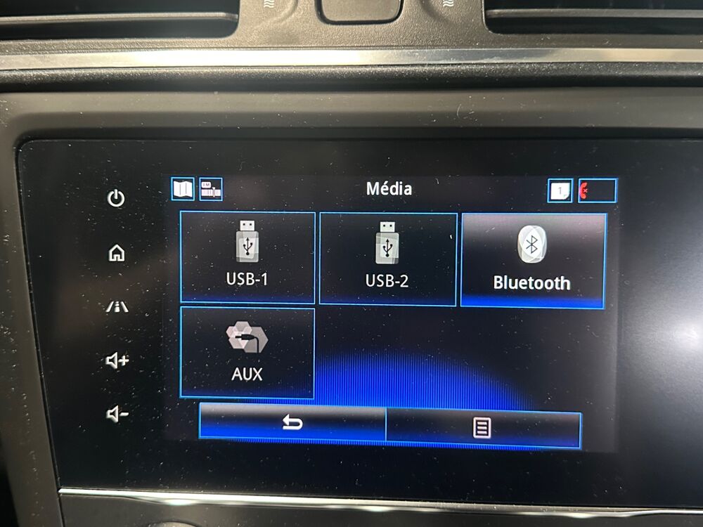 Kadjar 1.5 BLUEDCI 115 INTENS / BLUETOOTH / RADARS / CAMERA AR / AT 2019 occasion 29000 Quimper