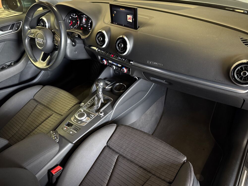 A3 SPORTBACK 40 TFSI 190CH SPORT QUATTRO - S tronic 7 - ATTELAG 2019 occasion 69400 Arnas