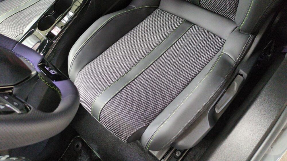2008 HYBRID 145 BVA E-DCS6 GT + PACK DRIVE ASSIST PLUS + CAMERA 3 2026 occasion 26000 Valence