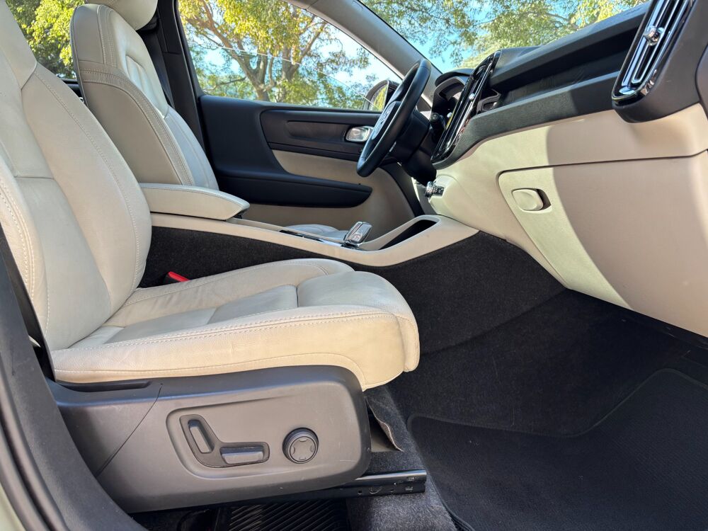 XC40 1.5 T5 262CH 180Ch+82Ch TWIN-ENGINE RECHARGE PHEV ULTIMATE 2 2023 occasion 13009 Marseille