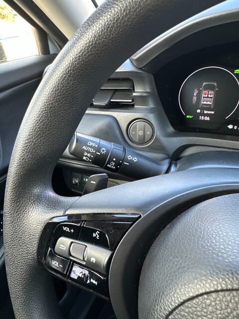 HR-V 1.5 I-MMD 131 CH / EXECUTIVE / SUIVI HONDA - CAMERA - CARPLA 2022 occasion 44220 Cou&euml;ron