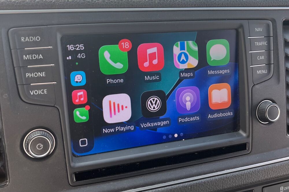 Crafter FOURGON 2.0 TDI 175 30 L3H3 BUSINESS LINE BVA + CARPLAY + CA 2019 occasion 54000 Nancy