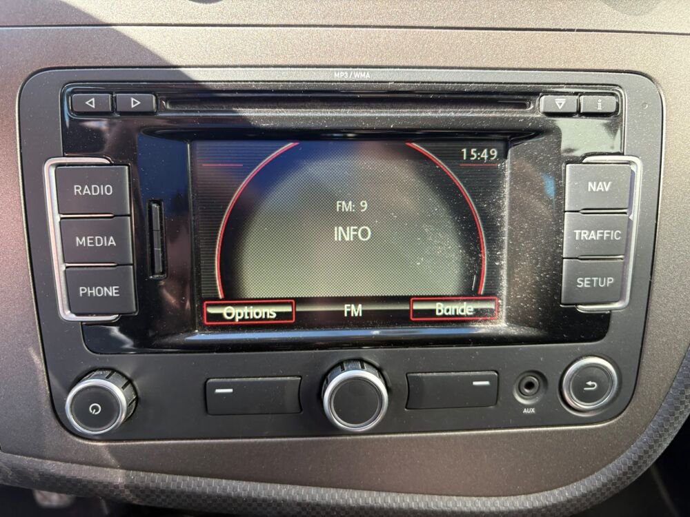 Leon 2.0 TDI 170 CH FR / COURROIE OK / RADAR DE RECUL 2011 occasion 40000 Mont-de-Marsan