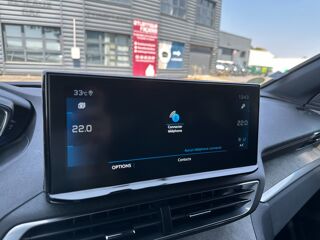 3008 1.5 BLUEHDI 130CH / GT / ATTELAGE - CAMERA - CARPLAY - GPS - 2021 occasion 44220 Cou&euml;ron