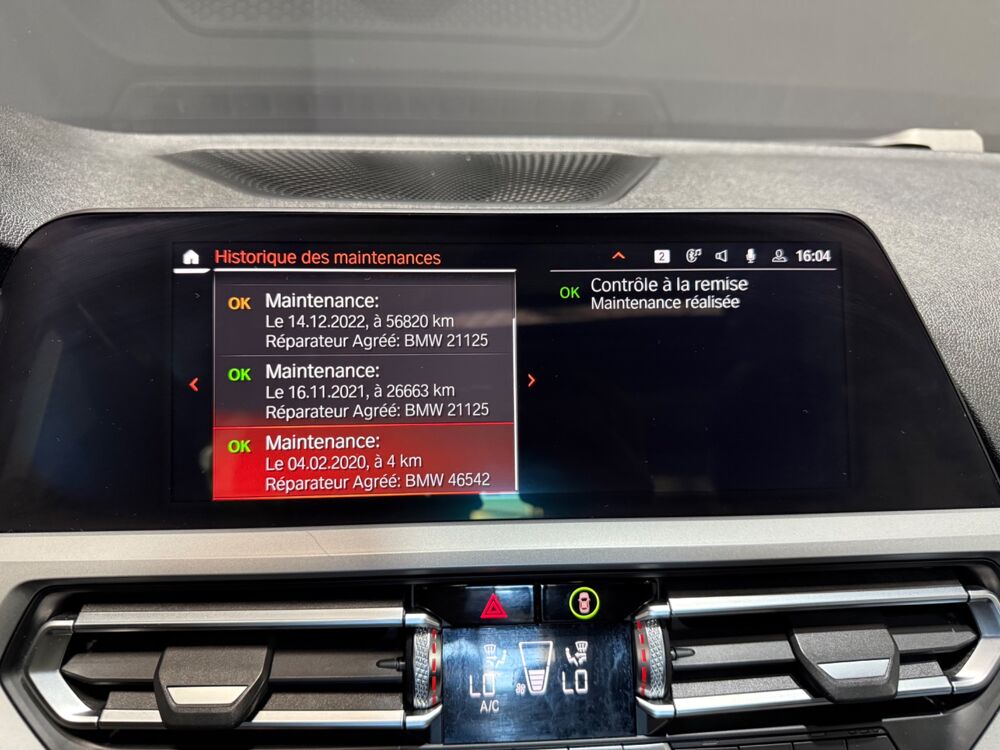 S&eacute;rie 3 2.0 318 D 150 LOUNGE BVA / TOIT OUVRANT / CARPLAY 2020 occasion 29000 Quimper